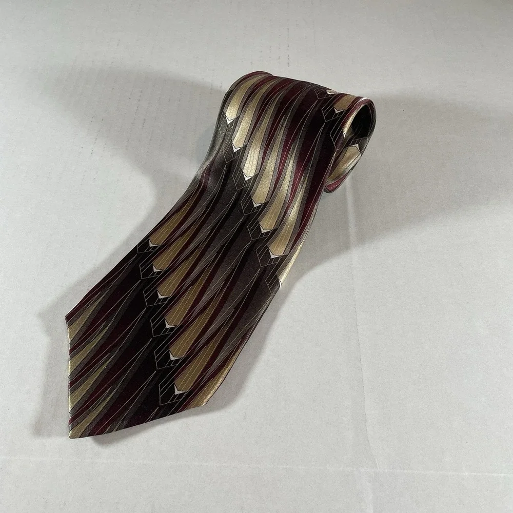 Murano Italy Silk Designer Tie Geometric Formal Pattern Made in‎ USA